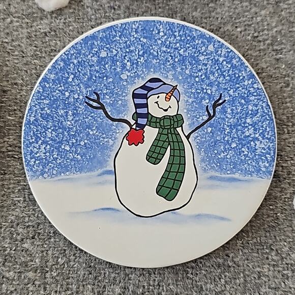 St. Nicholas Square Button Up Set of 4 Winter Snowman Stone Coasters 4.5" Dia. - Picture 5 of 8